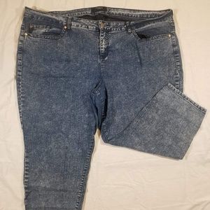 Torrid Acid Wash Jeggings Capri